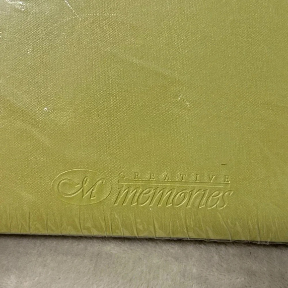 NIP Creative Memories Album ISO 18902 Photo-Safe Flex-Hinge Design 2008 Yellow - Picture 9 of 11